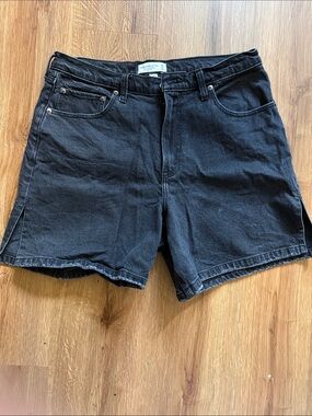Abercrombie Women's Black Denim Shorts - High Rise